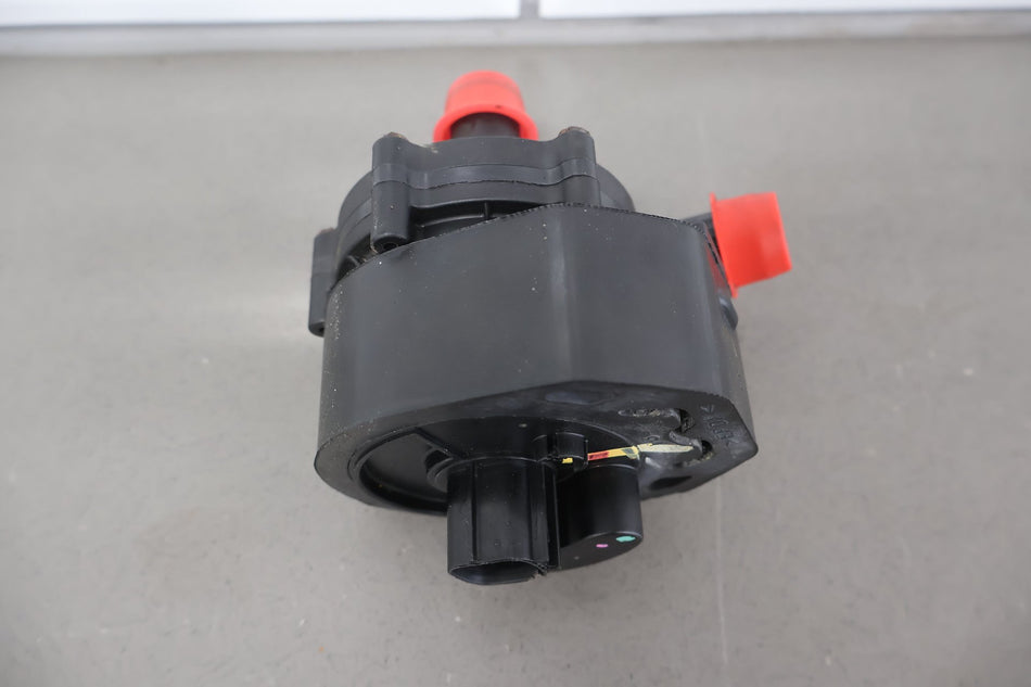 2016 Tesla X- Coolant Pump