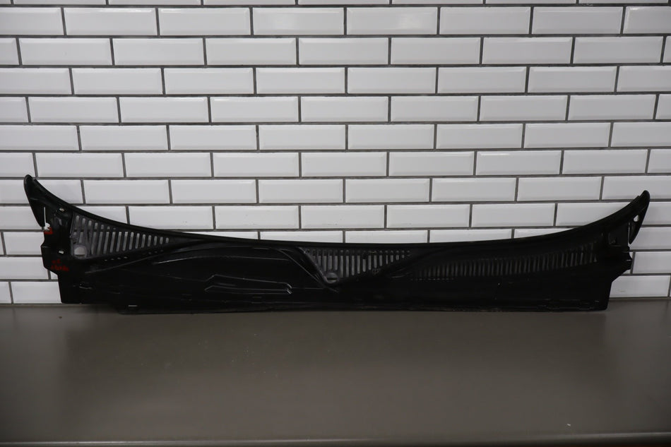 2001 Chevrolet Silverado Cowl Vent Panel OEM