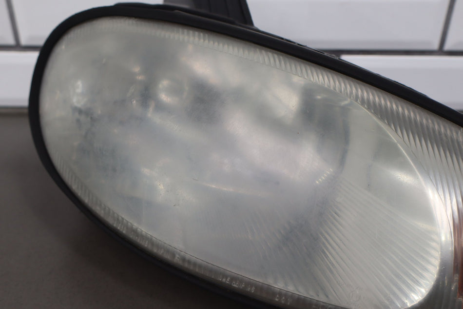 1999-2000 Mazda MX-5 Miata Right Headlamp NC1051030E