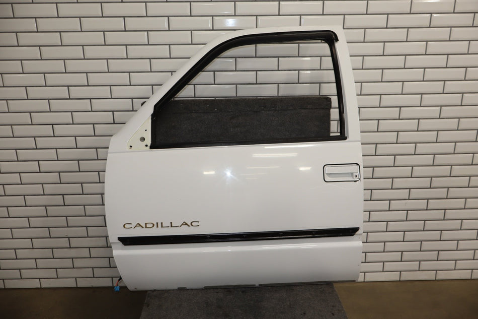1999-2000 Cadillac Escalade Left Front Door White 50U