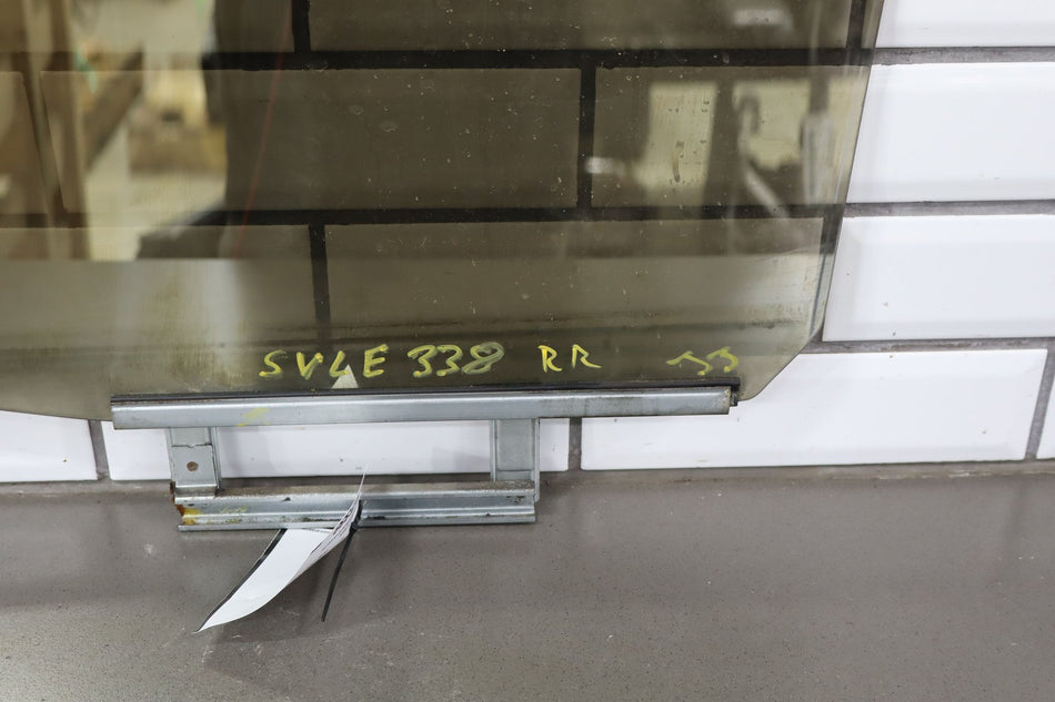 1997 Lexus LX450- Right Rear Door Window