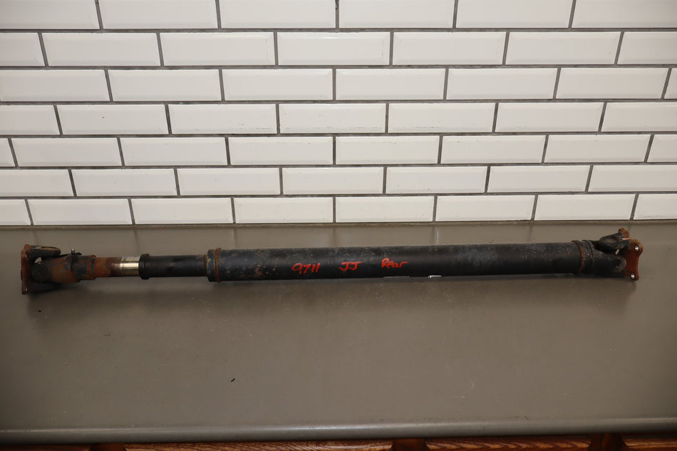 1998 Lexus LX470 J100 4.7L Rear Drive Shaft 371106A610