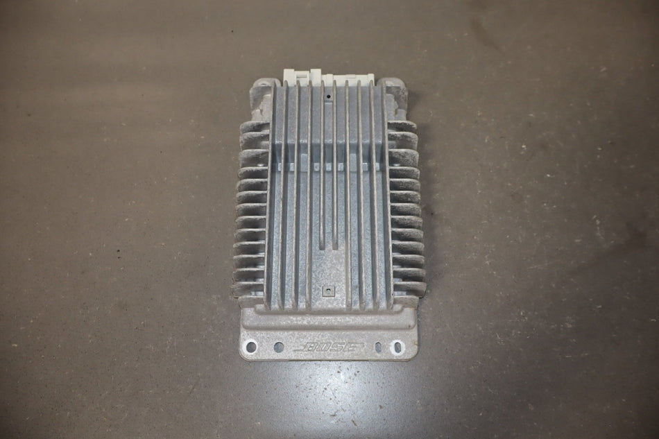 2004-2007 Hummer H2 Radio Amplifier 15267753