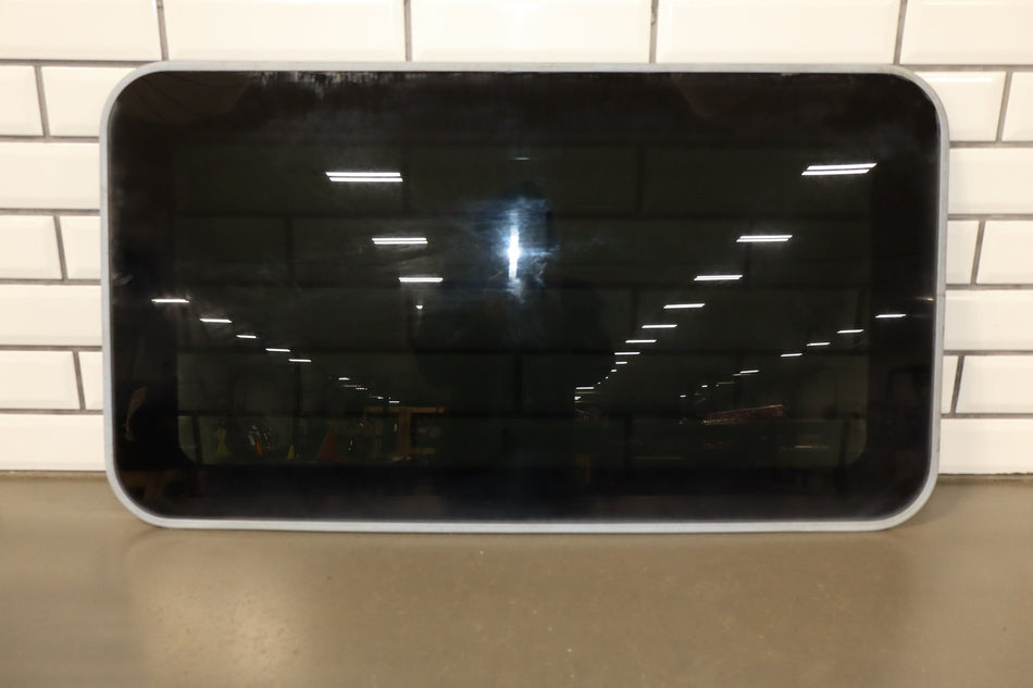 2002 GMC Yukon- Roof Glass