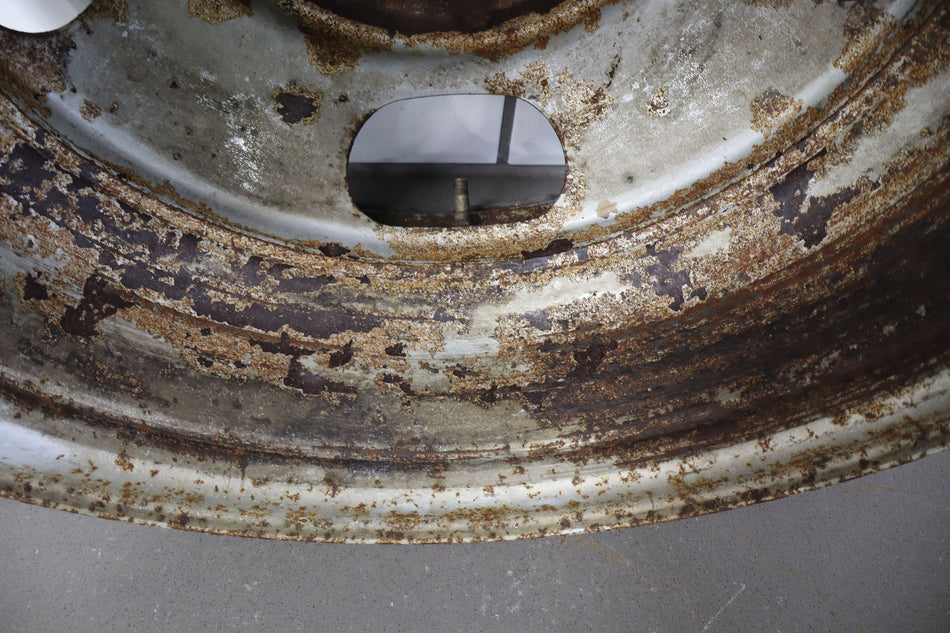 2001 GMC Sierra 3500- Wheel