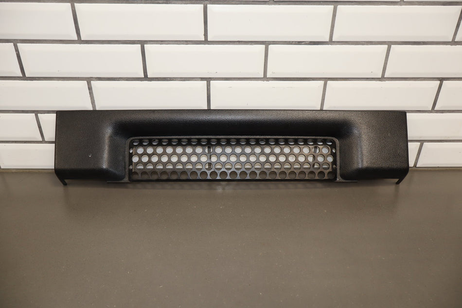 2003-2007 Hummer H2 Lower Grille 15078155