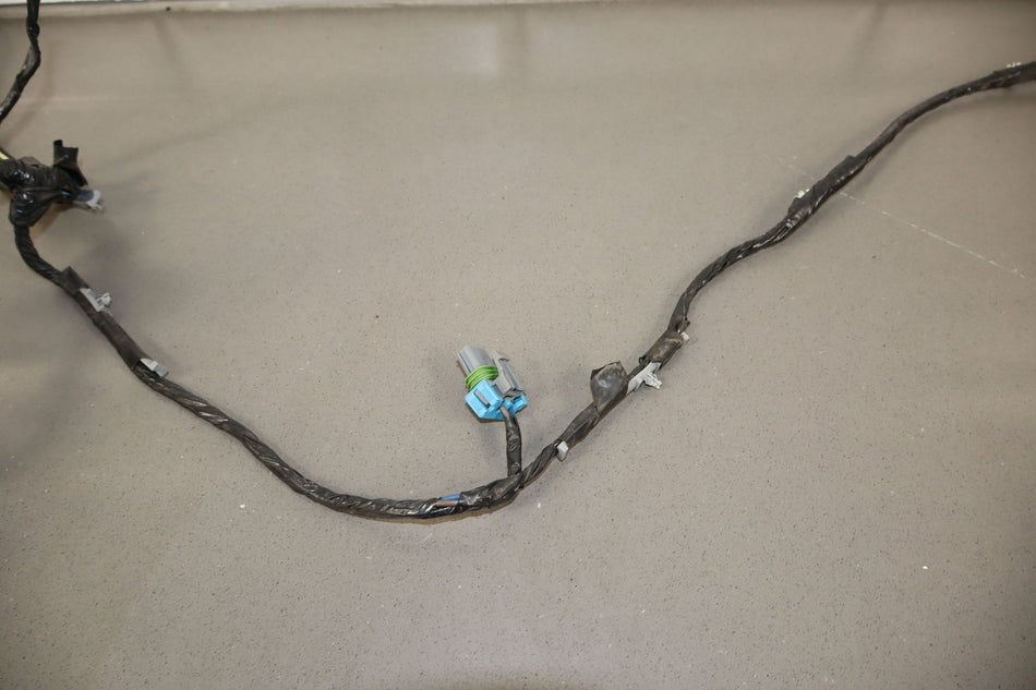 2005 Chevy Silverado GMT800 Left Rear Door Harness 10398020