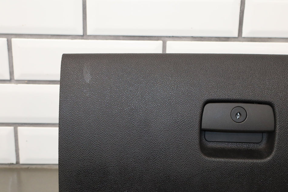 2010 GMC Yukon XL 2500- Glove Box