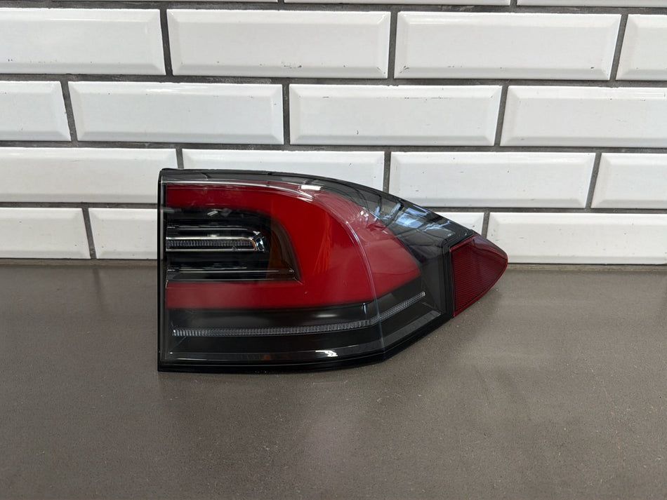 2016-2020 Tesla Model X Rear Right Outer Taillight LED Tail Lamp 1034333-00-A