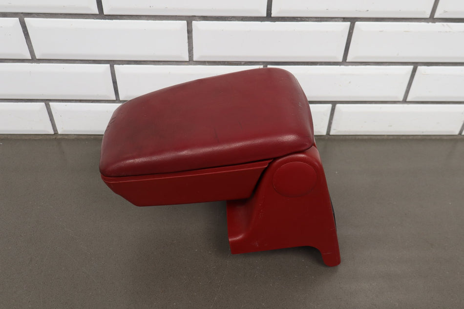 1990 Ford Mustang - Centre Console - Missing Latch
