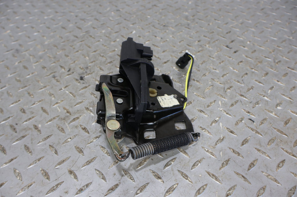 98-02 Pontiac Firebird Hatch Lid Latch