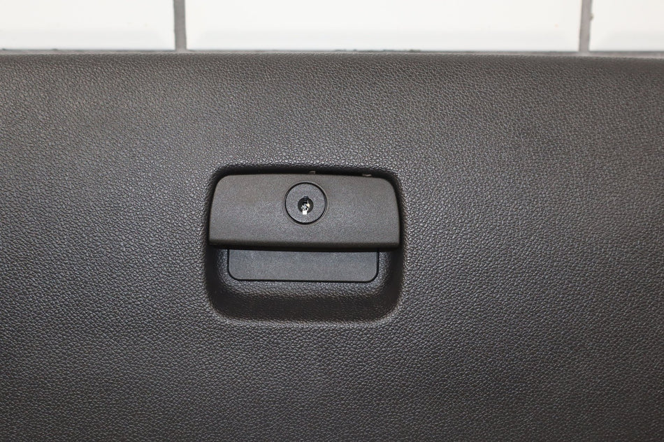 Glove Box, 2013, Chevrolet, Avalanche
