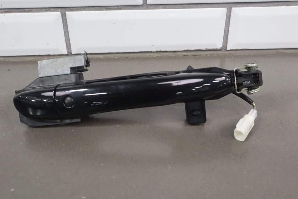 2017 Fiat 124 Spider- Right Front Door Handle