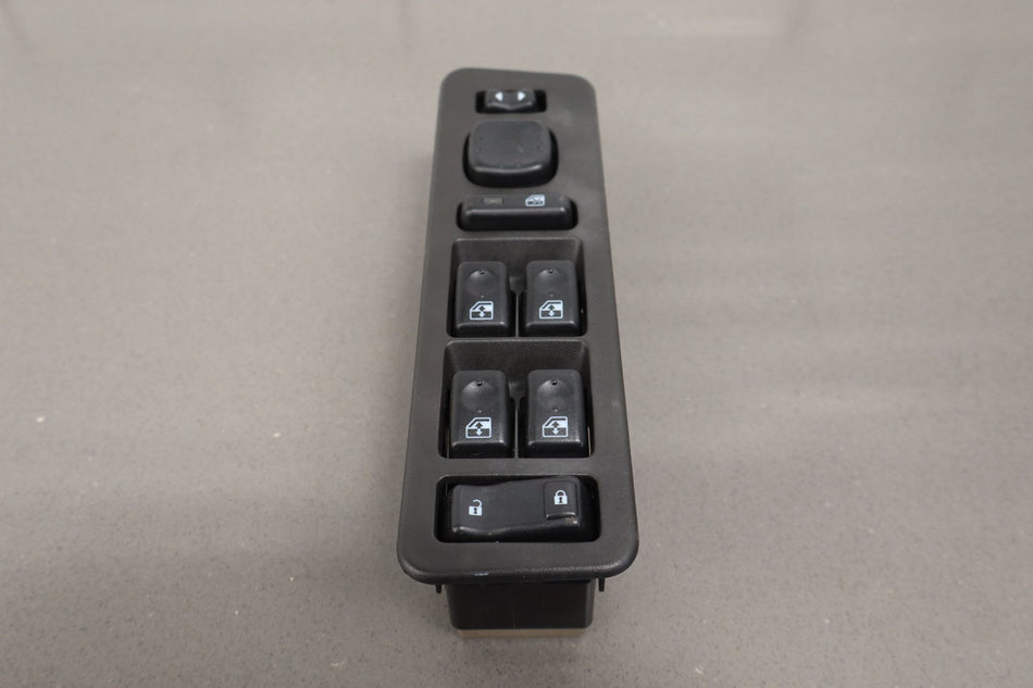 2003 Hummer H2- Front Door Switch