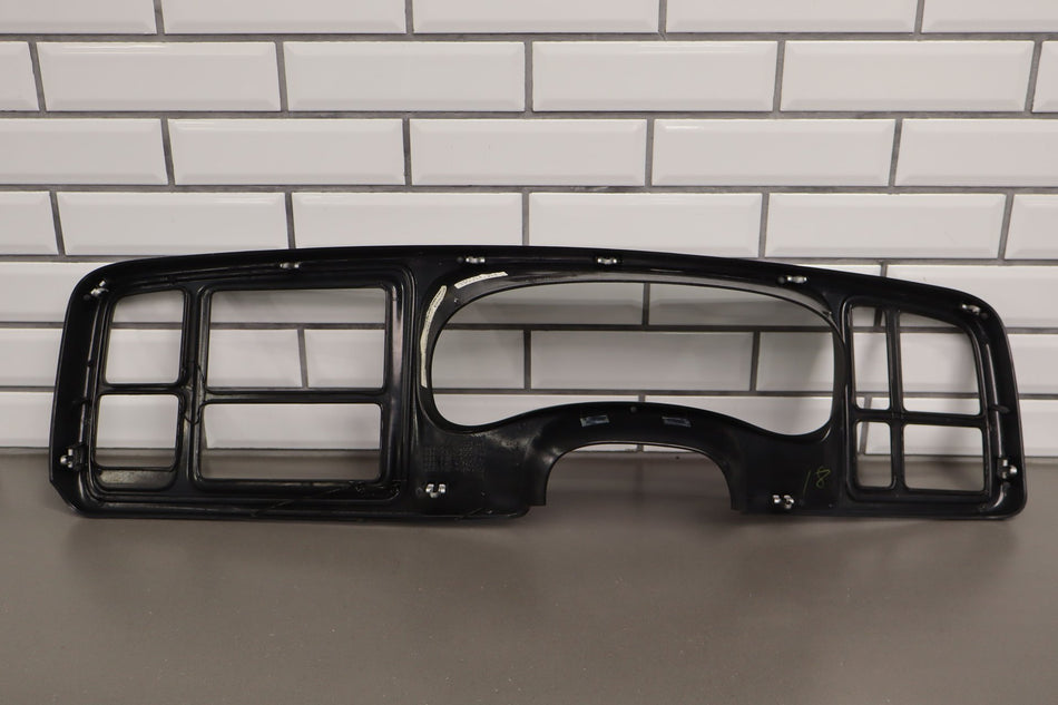 2006 Chevrolet Silverado 2500 Radio Bezel Trim OEM