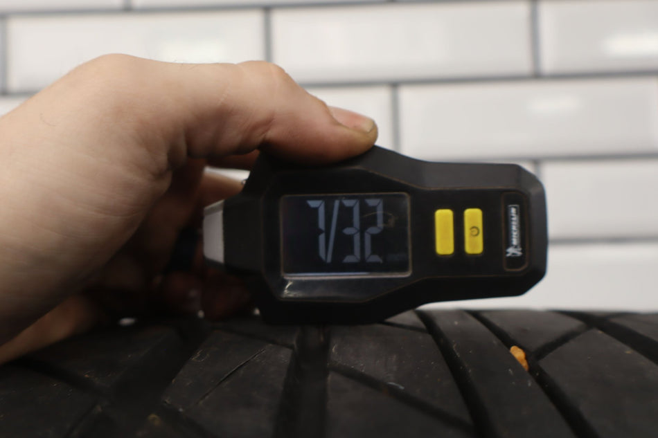 1999 Chrysler Prowler- Wheel