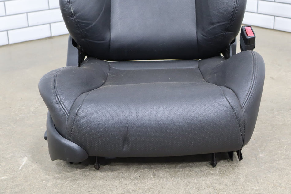 2004-2006 Pontiac GTO Front Passenger Seat 92146835 OEM