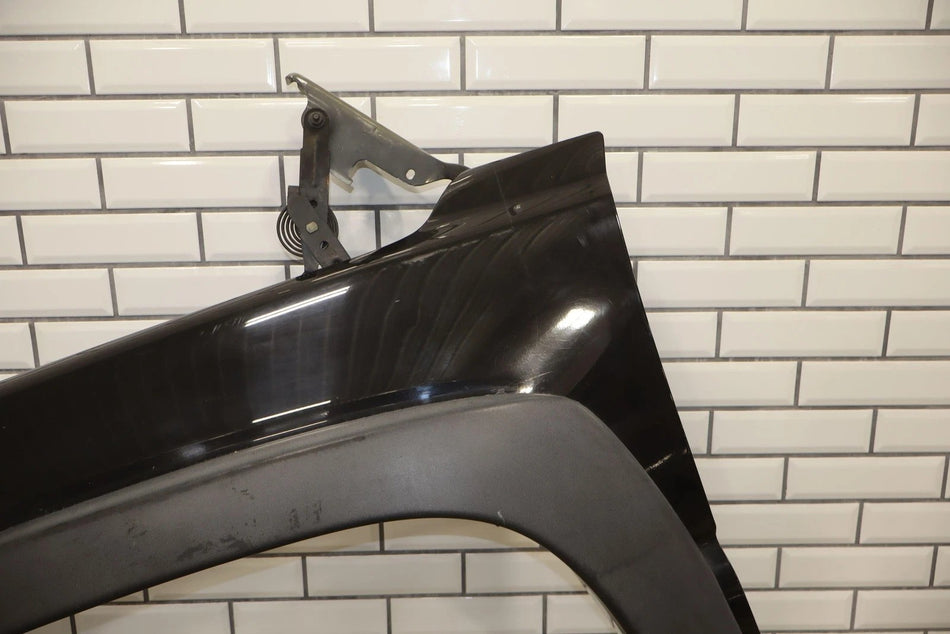 2005 Chevrolet Suburban 2500 Left Fender Black 41U