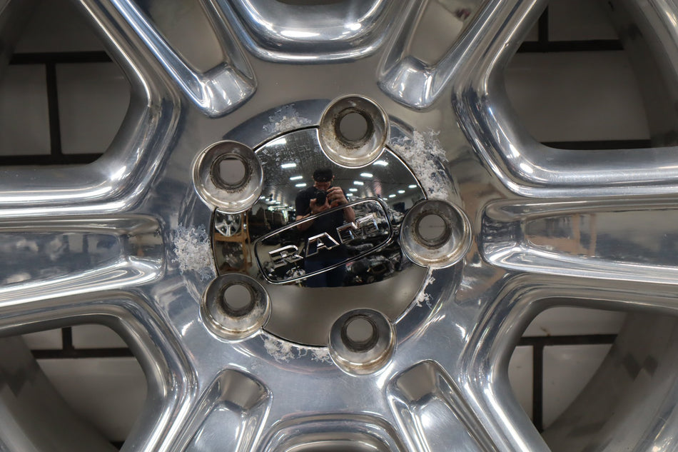 2013-2018 Ram 1500 Right Front 20x9 Polished Alloy Wheel