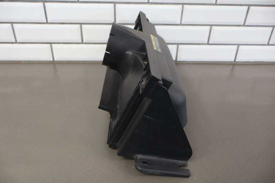 2004 Chevrolet SSR- Air Cleaner/Box