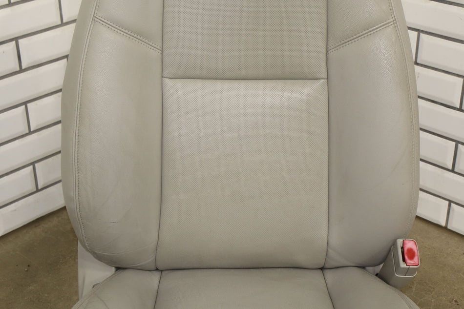 2013 Chevrolet Suburban 1500- Front Seat