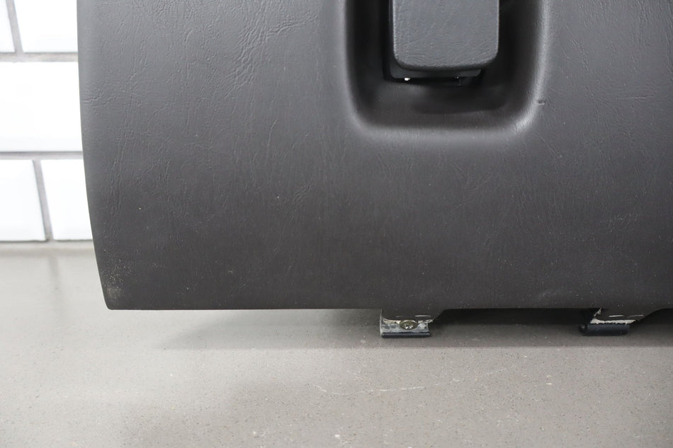 2006 Cadillac XLR- Glove Box