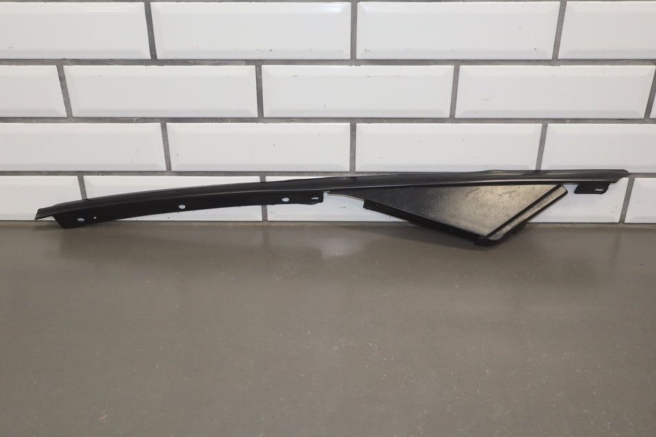 1997-2004 Chevrolet Corvette C5 Exterior Right A Pillar 10247724
