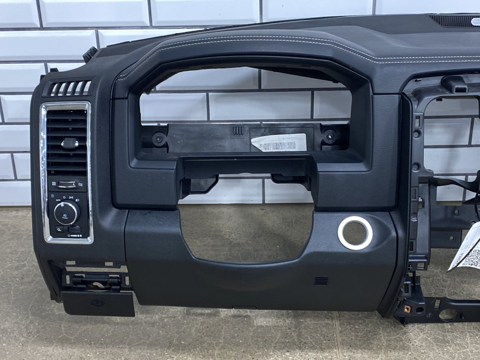 2013-2018 Dodge Ram 1500 Dashboard Dash Instrument Panel Assembly w Glove Box