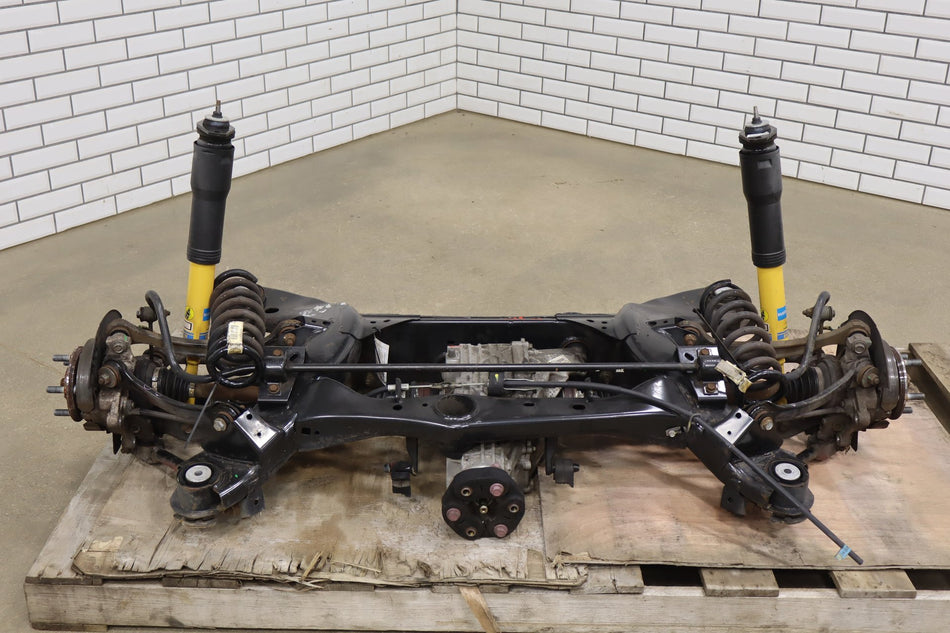 2008-2010 Dodge Challenger SRT-8 6.1L Loaded Rear Suspension Dropout OEM 3.06
