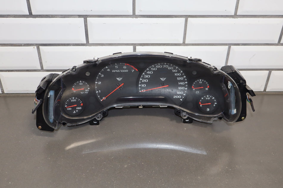 1997-2004 Chevrolet Corvette C5- Instrument Cluster 10408309