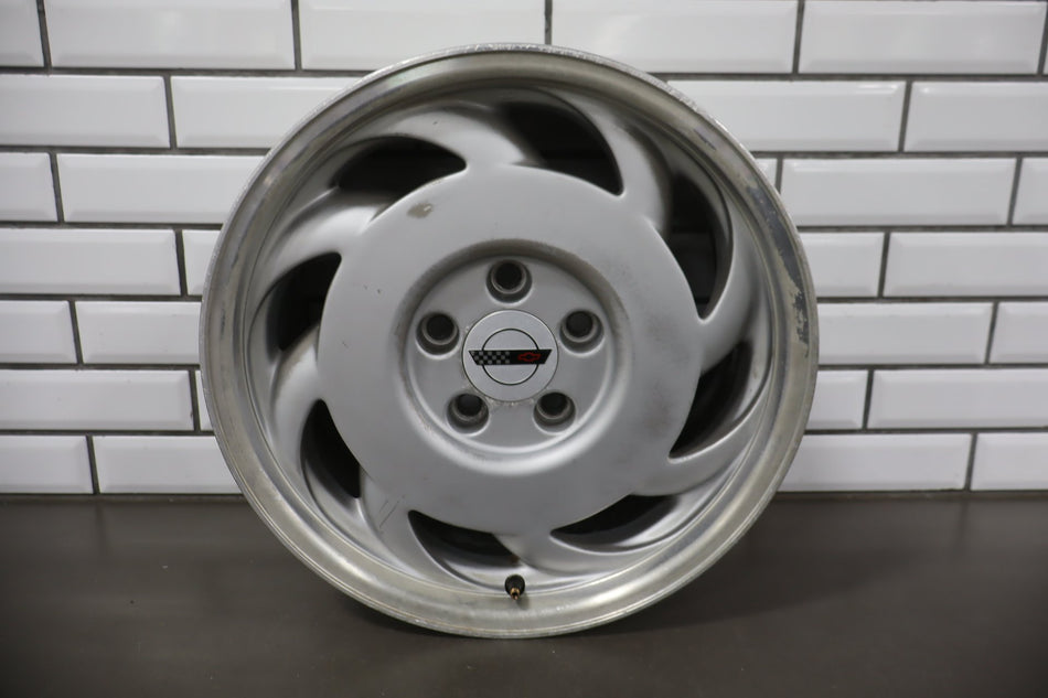 1991-1996 Chevrolet Corvette C4 Right 17x9.5" Directional Sawblade Wheel
