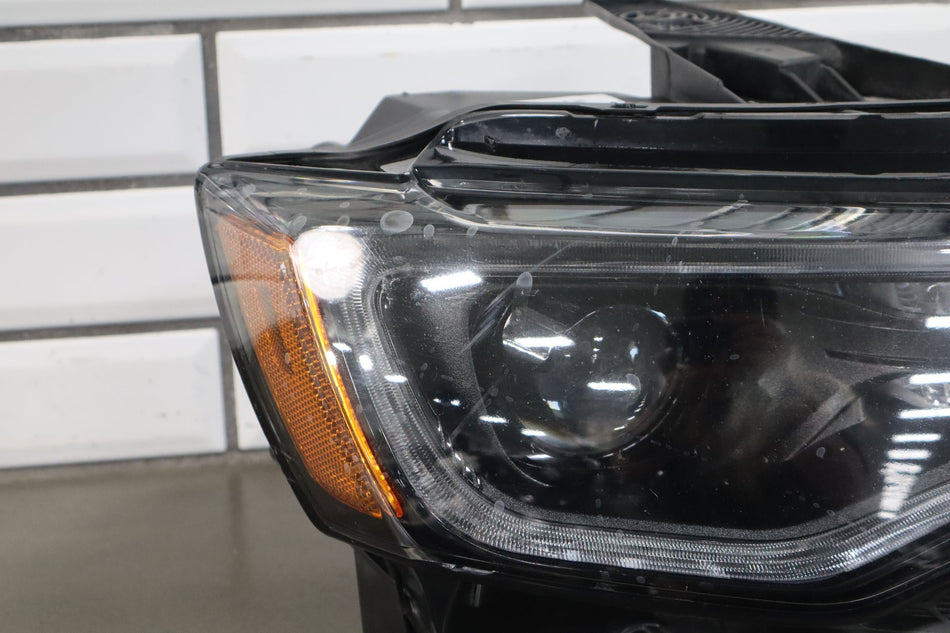 14-16 Jeep Grand Cherokee Limited Right Headlamp HID Tested