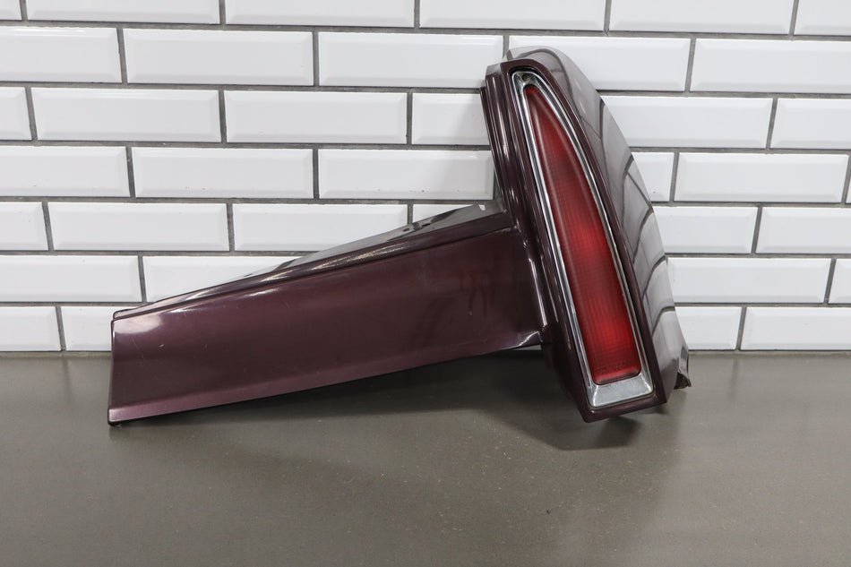 1993-1996 Cadillac Fleetwood Right Tail Light W/ Filler Panel Dark Cherry 77
