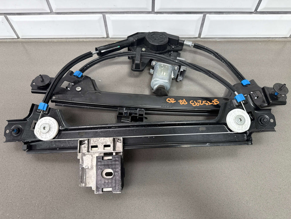 2017 Tesla Model X Right Passenger Rear Door Power Regulator W/Motor