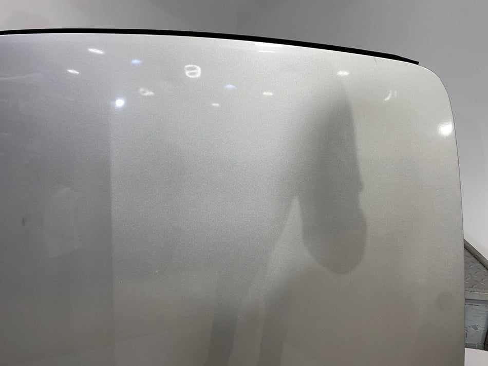 2005 Chevrolet SSR- Tonneau Cover