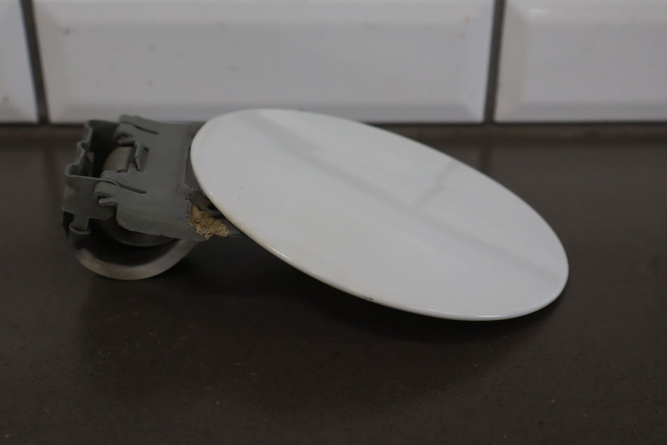 2000 Cadillac Escalade- Fuel Filler Door