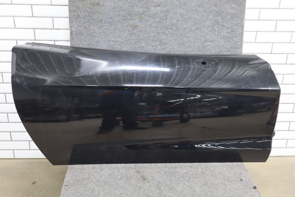2005-2013 Chevrolet Corvette Right Front Door 22737431