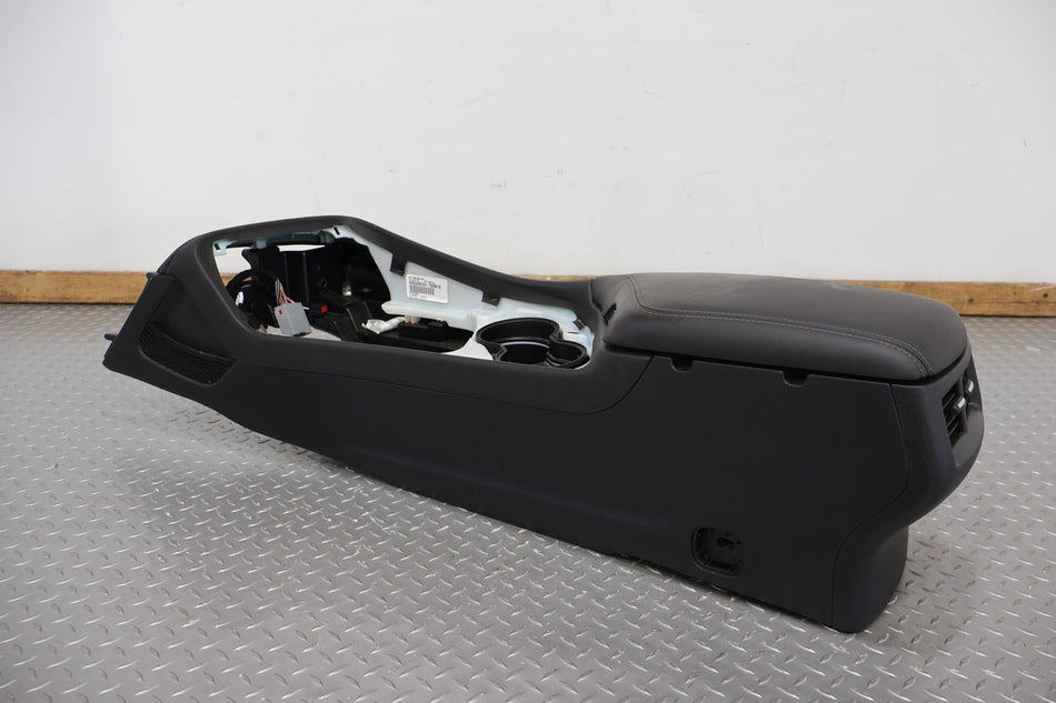 08-23 Dodge Challenger Floor Console Manual Trans (Black)