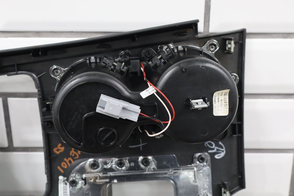 2014 Jeep Grand Cherokee- Front Console