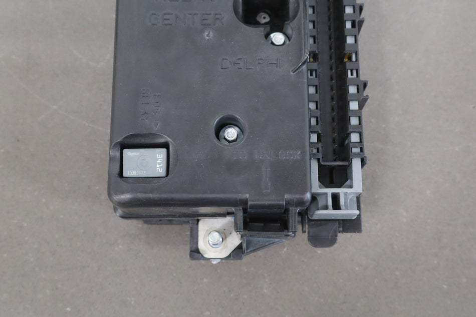 2004 Chevrolet SSR- Cabin Fuse Box
