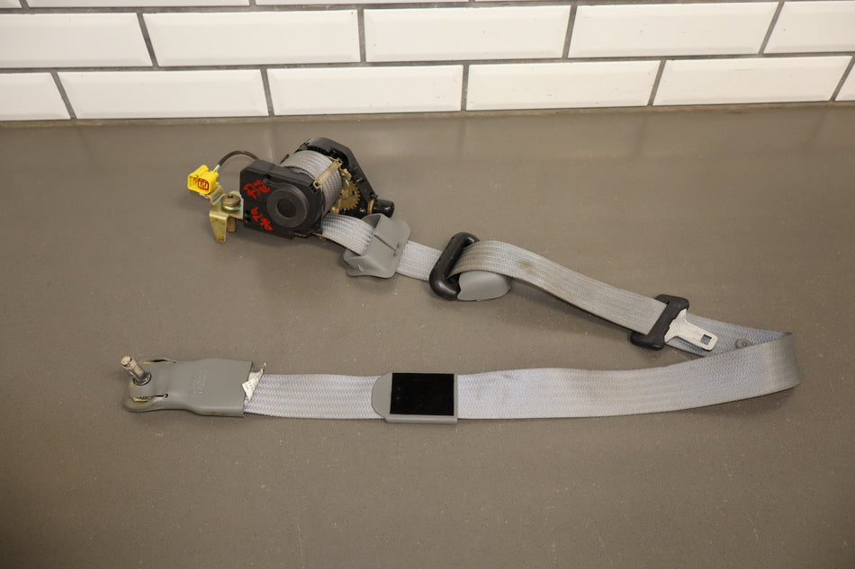 99-07 Ford F-250 Super Duty XLT Lariat Right Front Seat Belt Medium Flint 52
