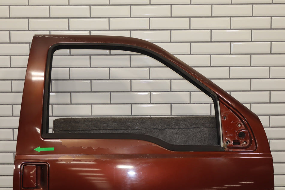 1999-2007 Ford F-250 Super Duty Right Front Door Dark Copper T5 F81Z2520124BB