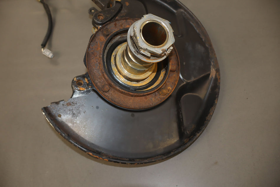 2002 Toyota Land Cruiser- Right Front Spindle