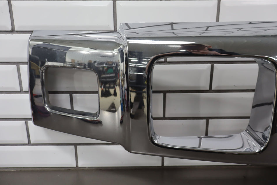 2004-2007 Hummer H2 Main Chrome Radiator Grille 15777617