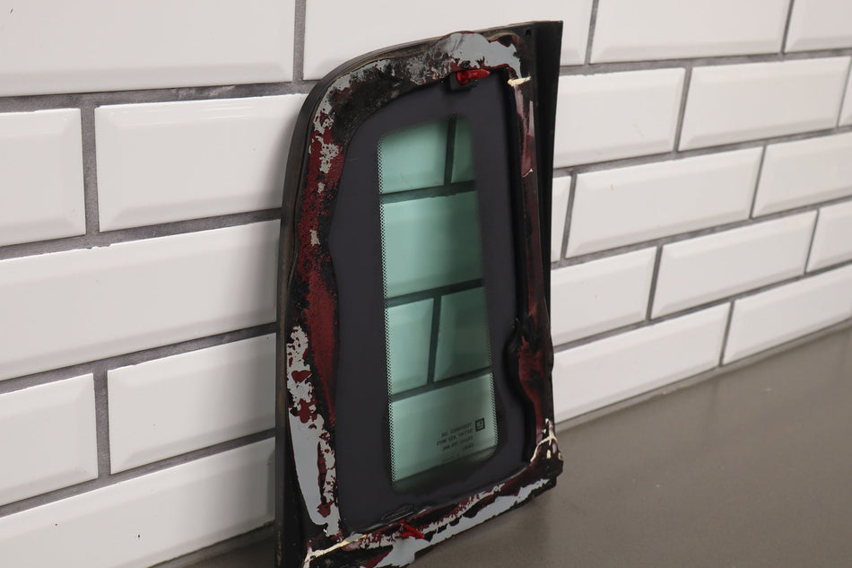 2005 Hummer H2- Back Door Glass