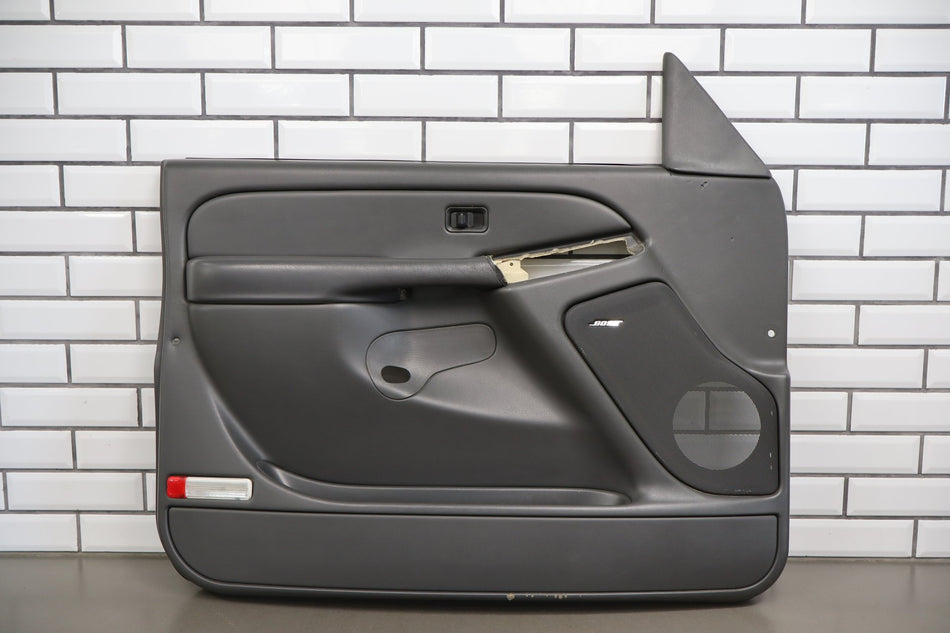2003-07 Chevy Silverado 2500HD LF Door Trim Panel Dark Pewter 69