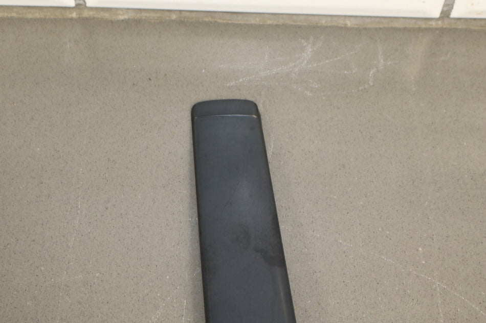 2004-2006 Pontiac GTO - Exterior Passenger Right B Pillar Trim