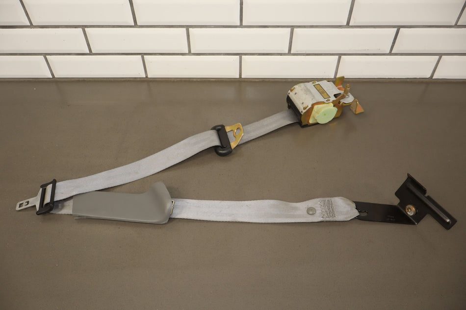 2002 Ford F-350 Super Duty- Rear Seat Belt