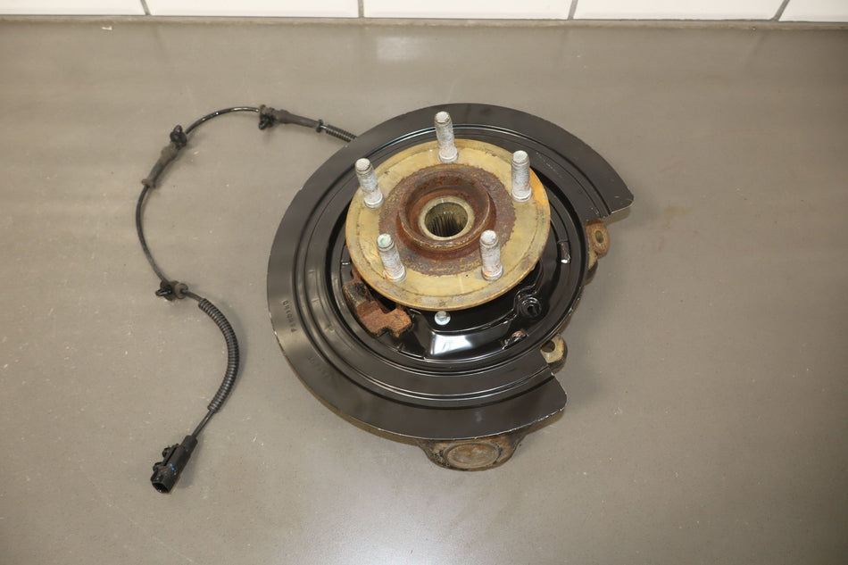16-24 Dodge Durango SRT-8 6.4L 392 Right Rear Suspension Spindle Brembo