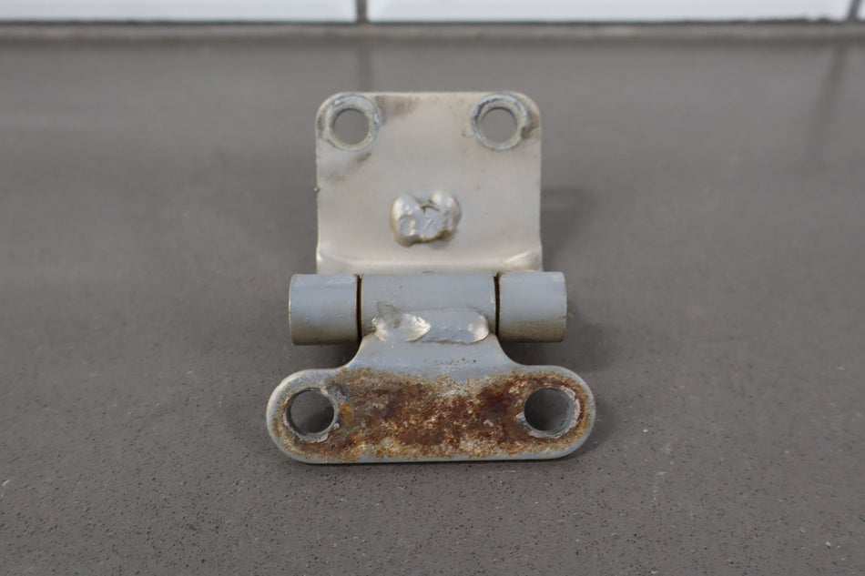 96-98 Lexus LX450 Pair of LH&RH Rear Upper Hatch Hinges (Cashmere Beige)